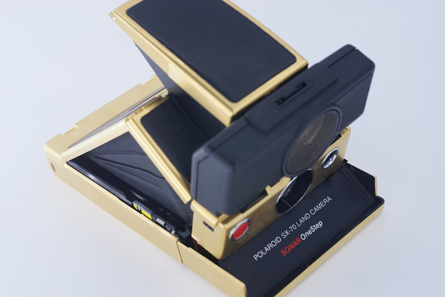 SX-70 SONAR AUTOFOCUS "24K GOLD EDITION"WITH POWER KIT S INSTANT FILM CAMERA
