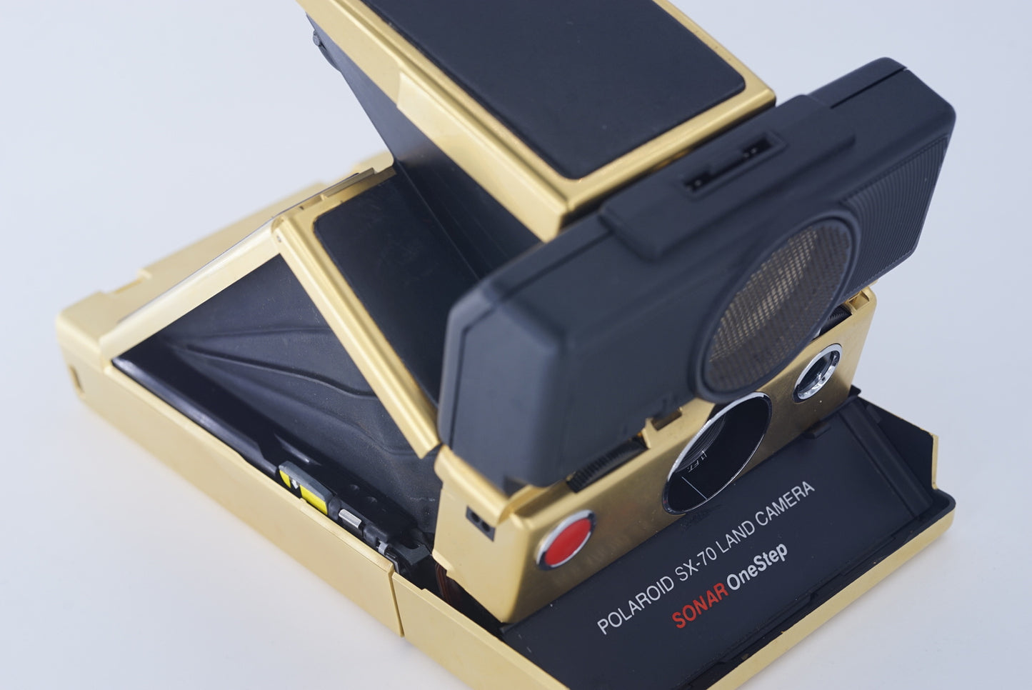 SX-70 SONAR AUTOFOCUS "24K GOLD EDITION"WITH POWER KIT S INSTANT FILM CAMERA