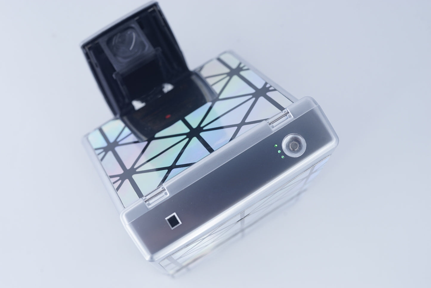 POLAROID SX70 ALPHA MINT 670X WITH POWER KIT S