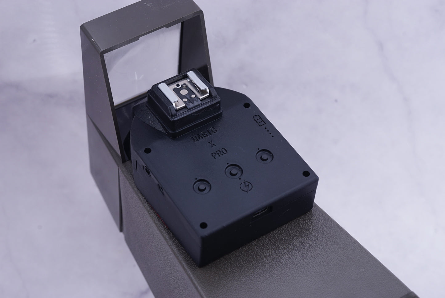 NEW*PRO VER POLAROID BIGSHOT FLASH ADAPTER HOTSHOE-MAGIC-X PRO ACCESSTORY
