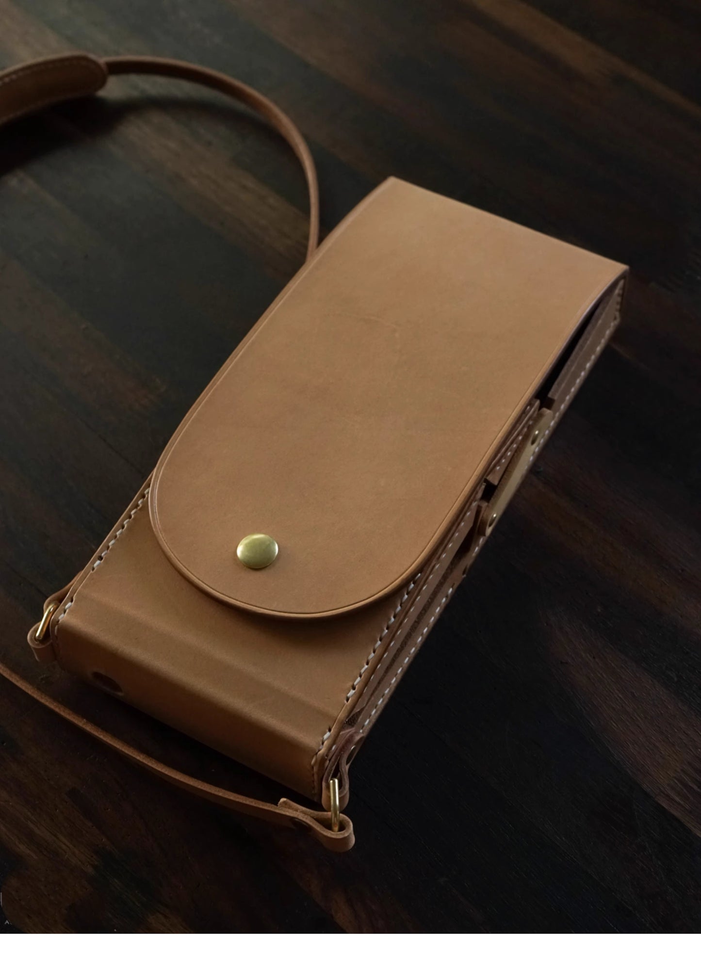 POLAROID SLR 680/690 CAMERA BAG HANDMADE Leather folding bag