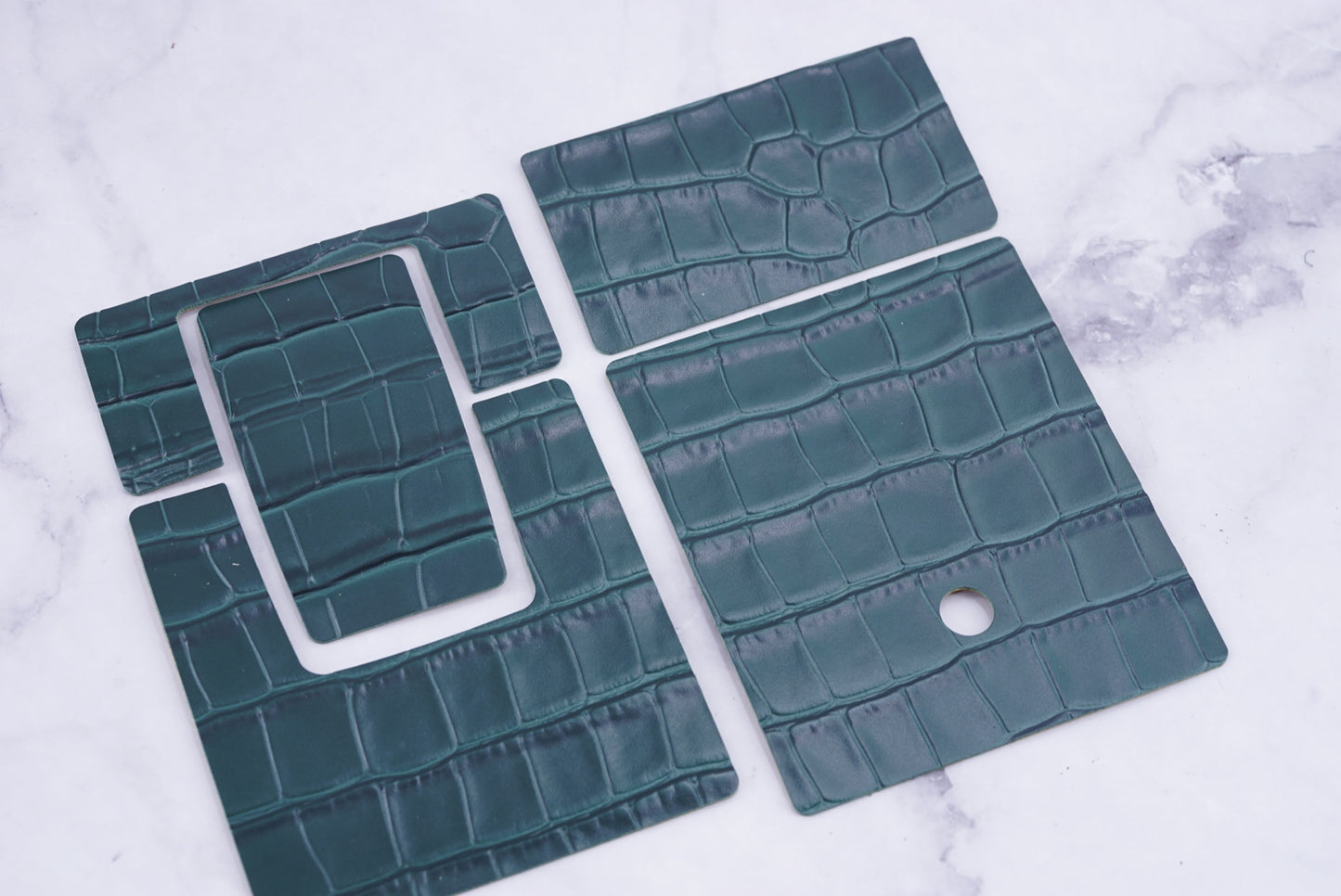 Polaroid sx70/sonar/680/690 camera skin Replacement Cover-Genuine Leather crocodile pattern