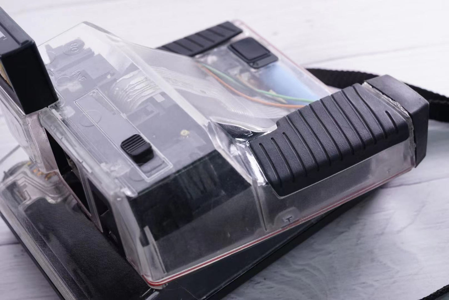 Polaroid impulse 600 Transparent edition