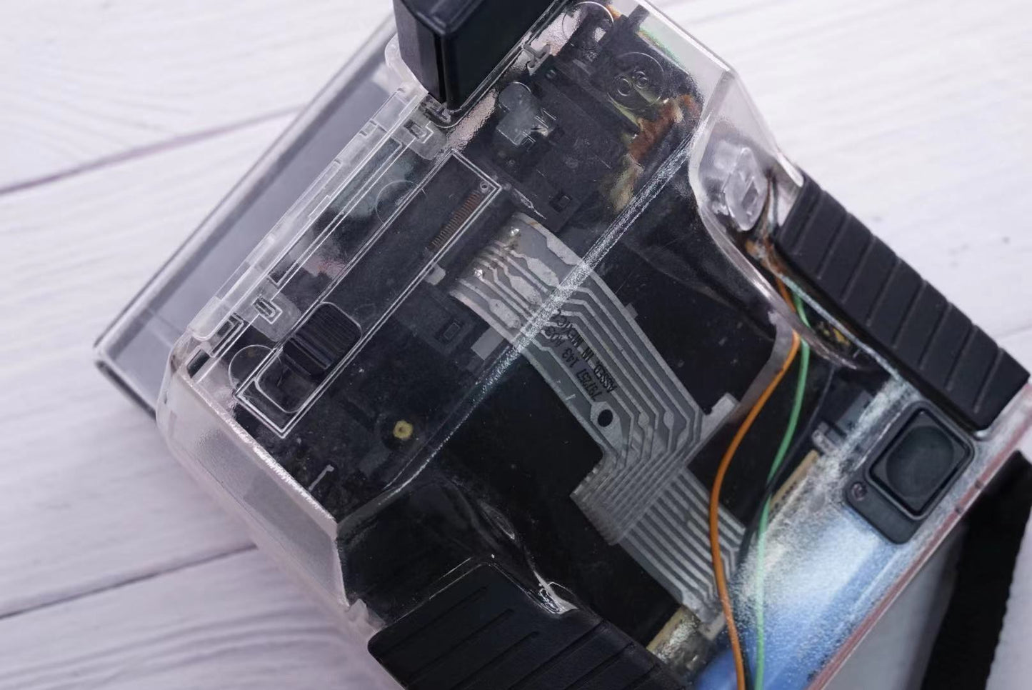 Polaroid impulse 600 Transparent edition