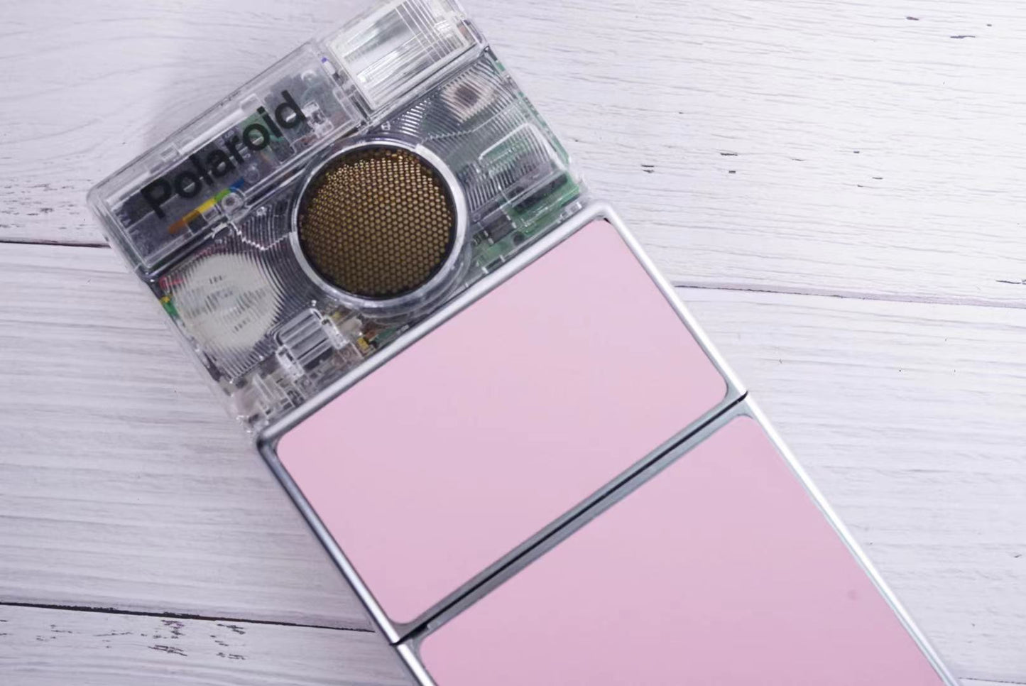 Polaoid SLR 690 PINK Custom Edition transparent and sliver body