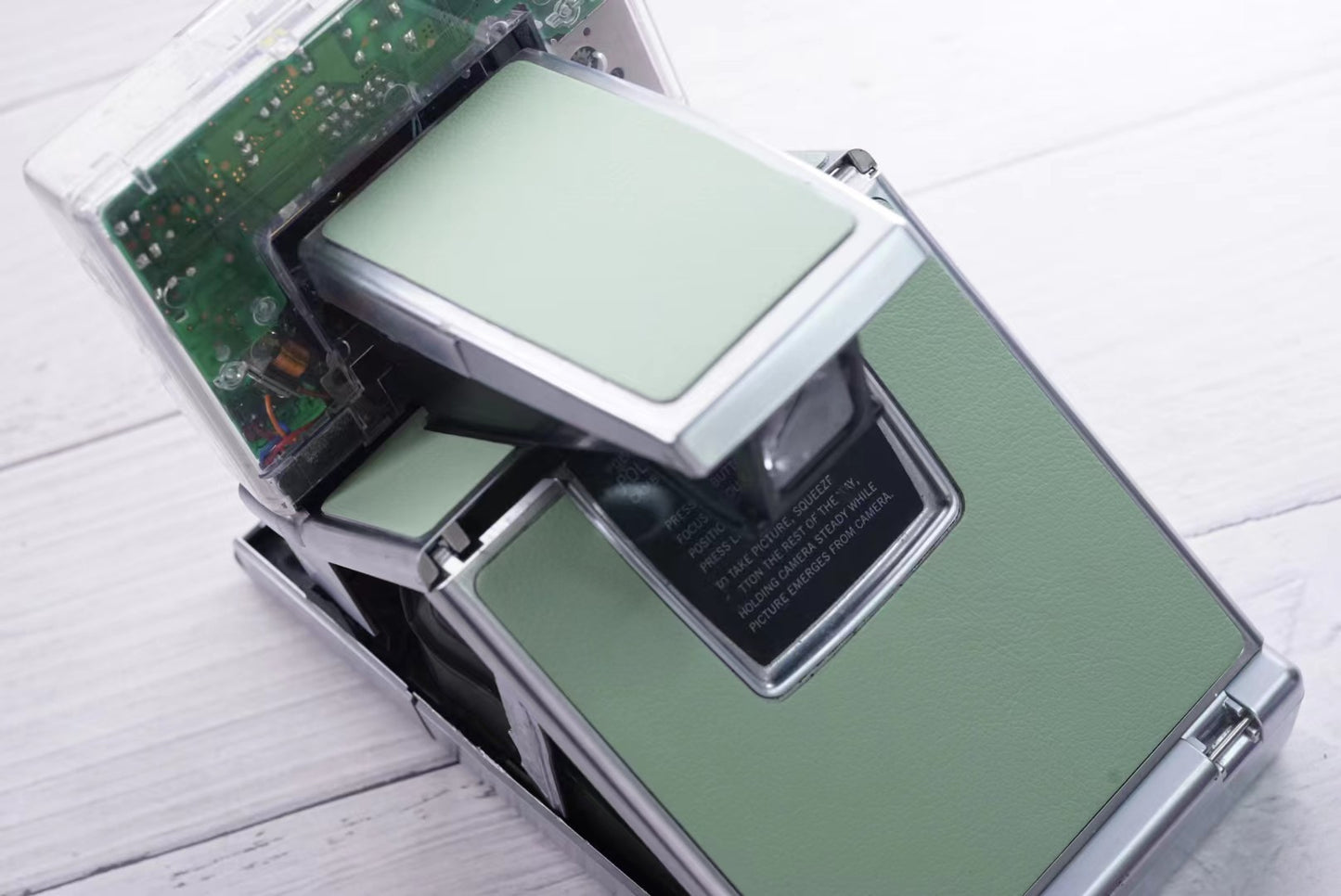 Polaoid SLR 690 MINT GREEN Custom Edition transparent  and sliver body