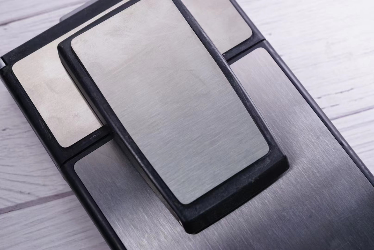 Polaroid SX70/SONAR/680/690 stainless steel Metal SKINS
