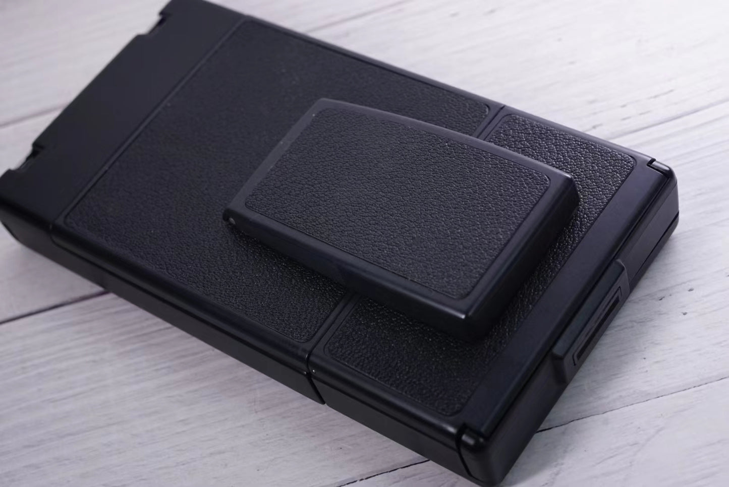 Polaroid Sx70 MODEL 2 BLACK camera WITH Power kit evo