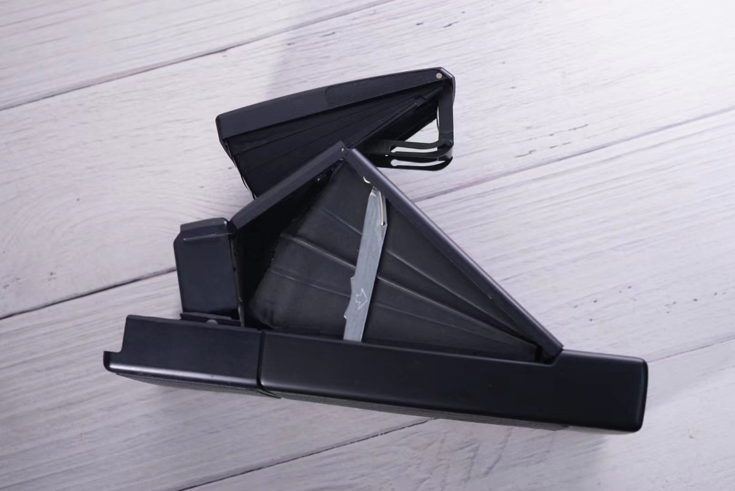Polaroid Sx70 MODEL 2 BLACK camera WITH Power kit evo
