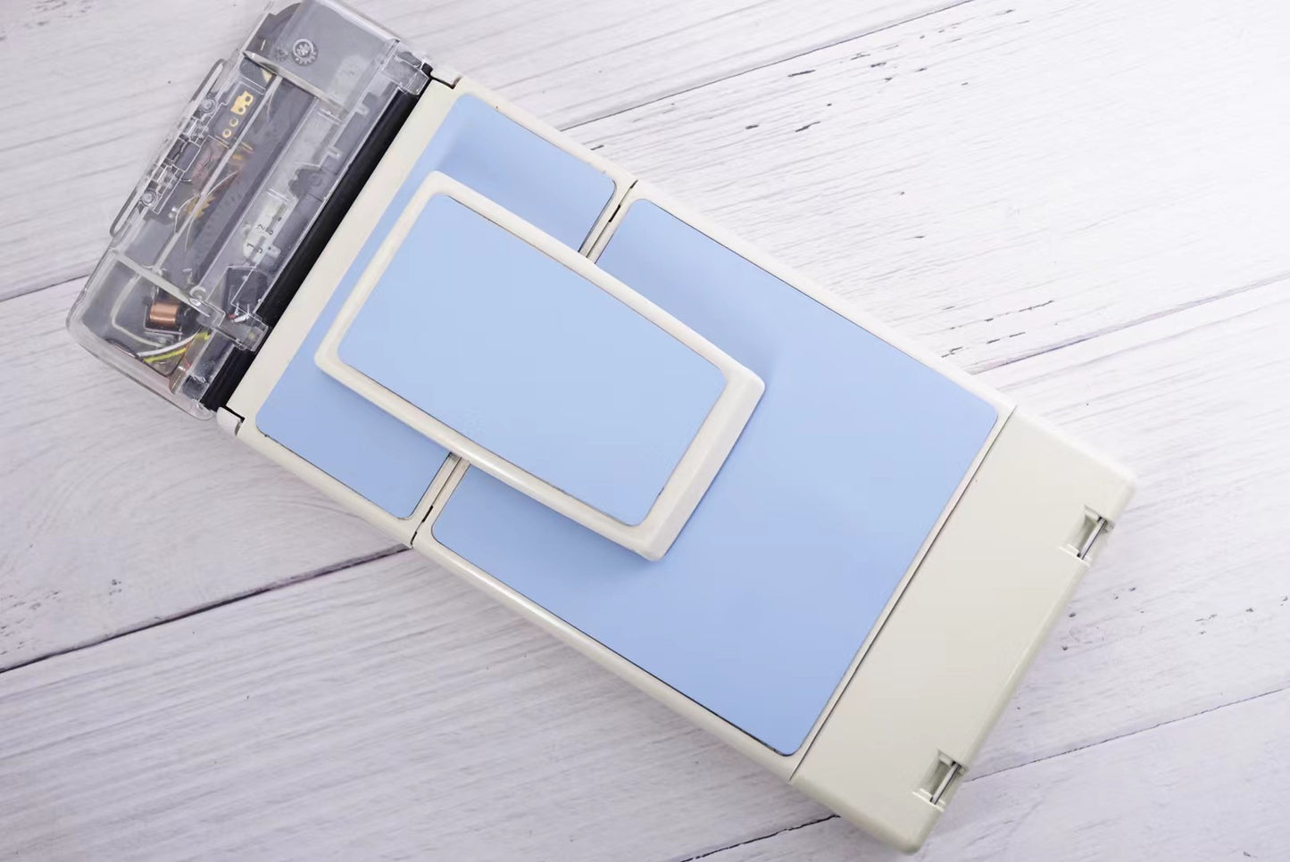 Power kit evo*Polaroid SX70 SONAR Transparent vision ISO600 WHITE VERSION BLUE Shutter button