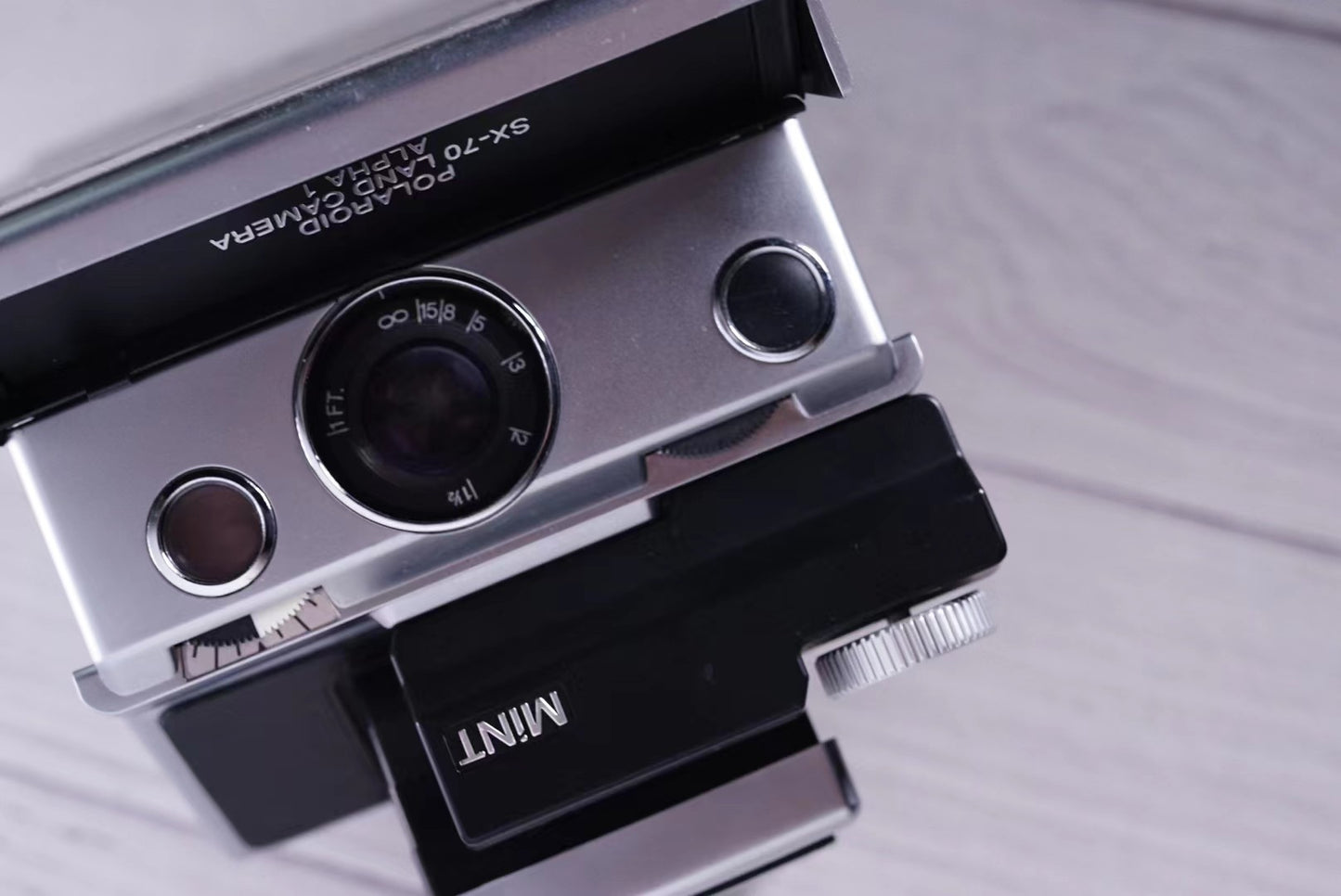 Polaroid Mint-670s silver come with Power evo pro Oled
