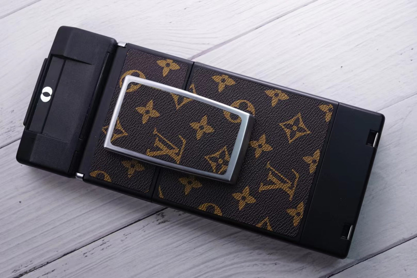 Polaroid sx70/sonar/680/690 camera skin Replacement COFFEE LV LOGO
