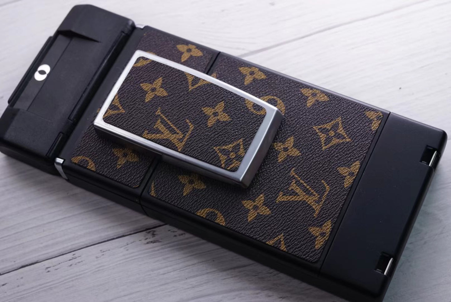 Polaroid sx70/sonar/680/690 camera skin Replacement COFFEE LV LOGO