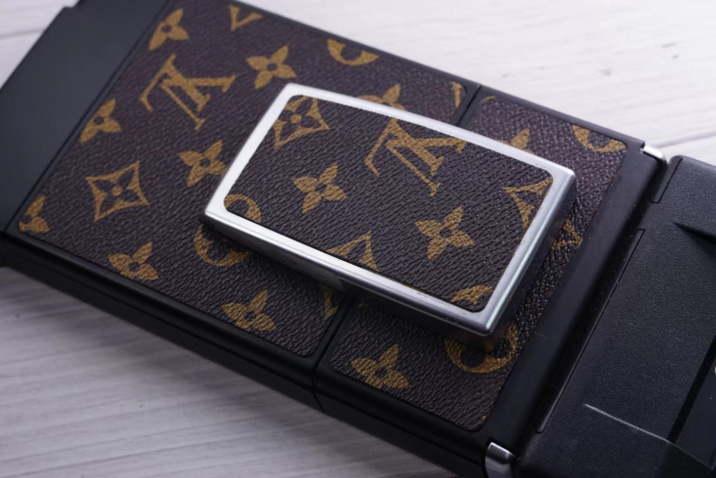 Polaroid sx70/sonar/680/690 camera skin Replacement COFFEE LV LOGO