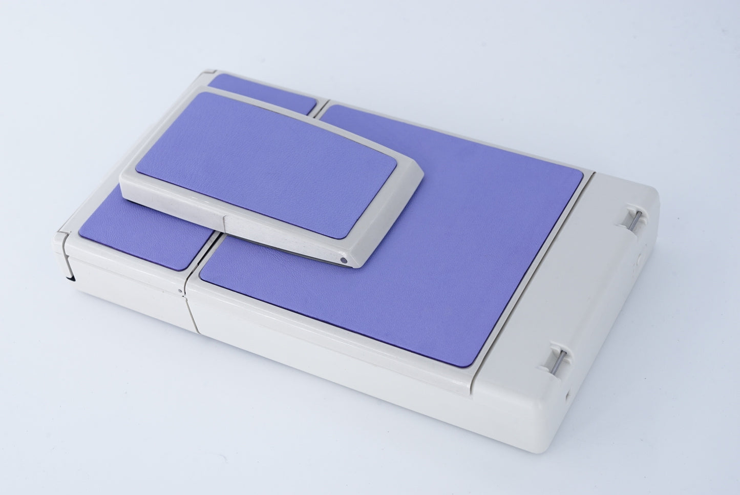 Polaroid Sx70 MODEL 2 WIHITE&PURPLE ivory camera Power kit S