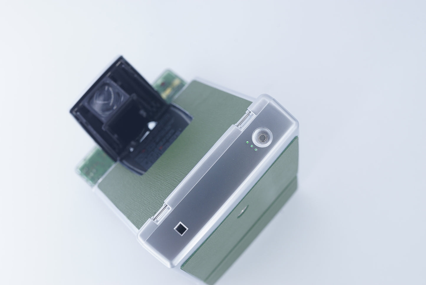 Polaroid SLR690 transparent GREEN SILVER CAMERA POWER KIT S instax camera sx70