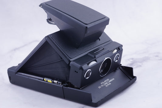 BLACK POLAROID SX70 ALPHA CAMERA EVO-II POWER KIT ITYPE/600  FILM