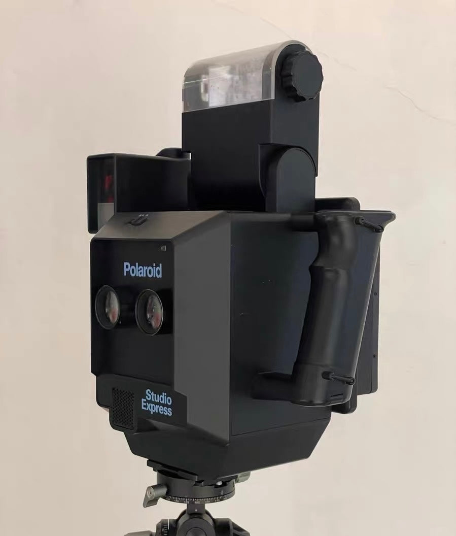 Polaroid 255 CAMERA Studio Express MINIPORTRAIT Instant Camera