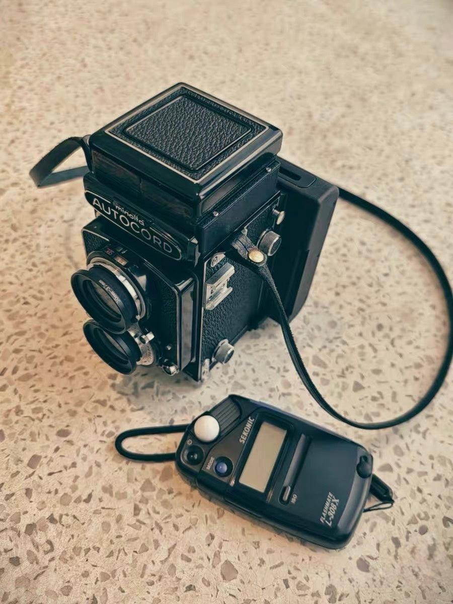 MINOLTA AUTOCORD CAMERA SQ INSTAX BACK FUJIFILM SQUARE FILM