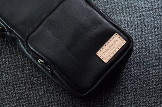 Polaroid camera Sx70 Sonar 680 690 bag genuine leather