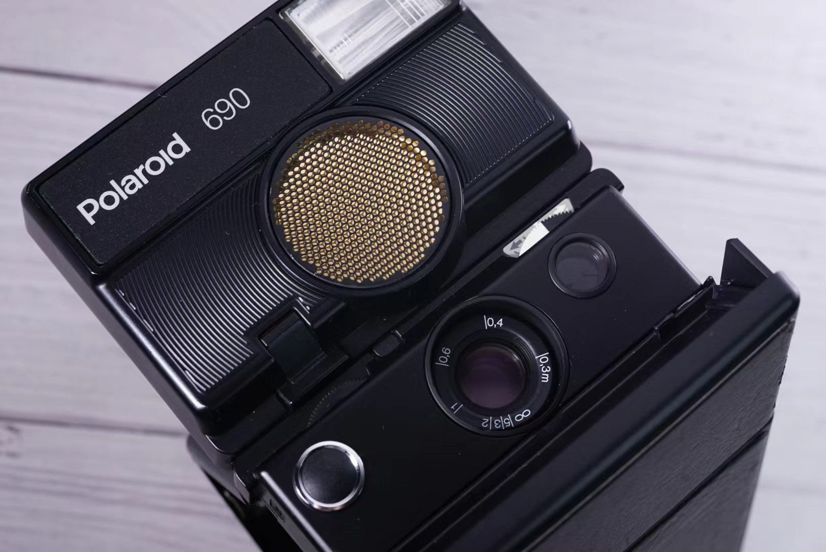 Film TESTED [MINT] Polaroid 690 SLR Point & Shoot Instant Camera 