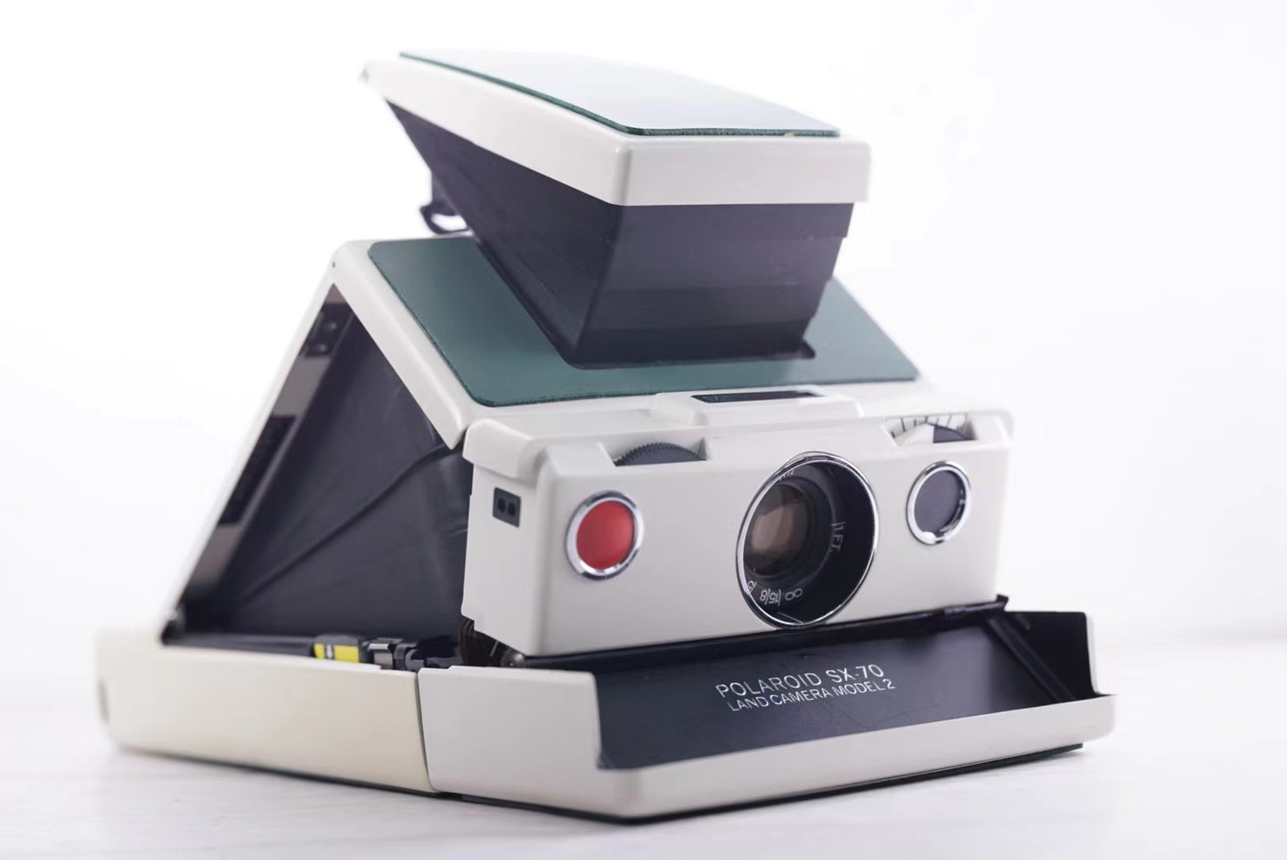 Polaroid Sx70 MODEL 2 WIHITE ivory camera  Power kit