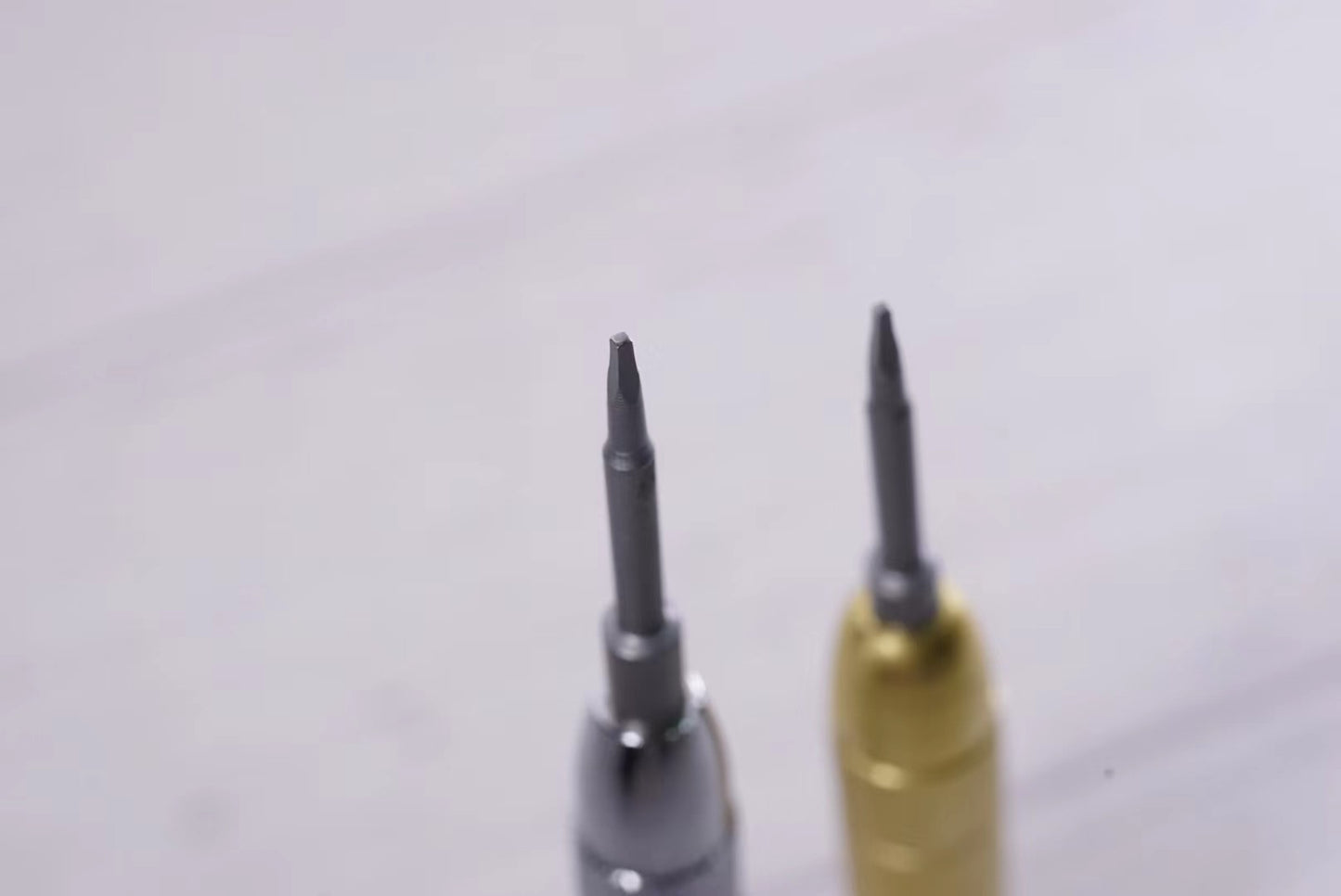 1mm x 1mm SquareScrewdriver for Repair tools for Polaroid SX-70/sonar/680 Camera